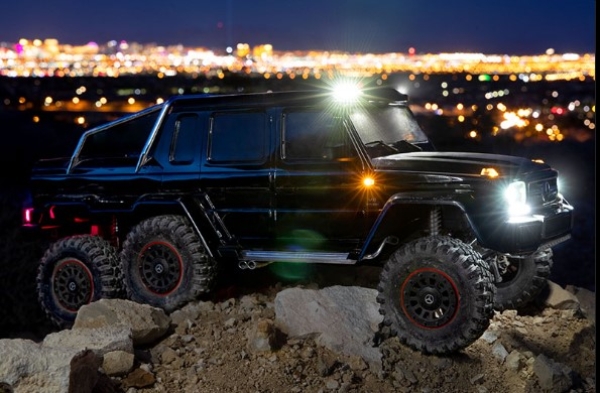 TRX88296-4-BLK TRX-6 MB G63 AMG 6x6 schwarz 1/10 Crawler